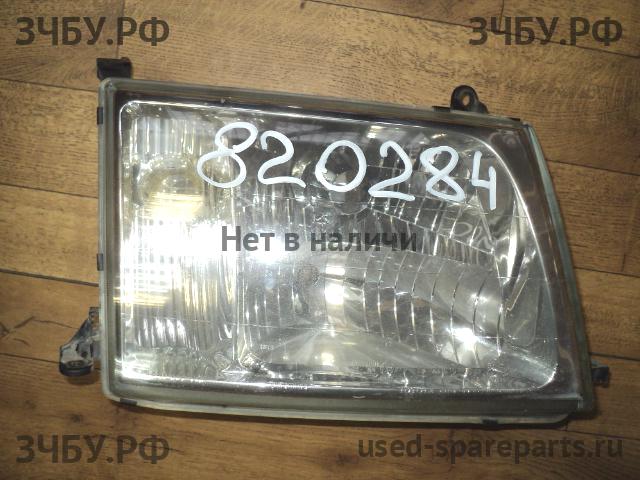 Toyota Land Cruiser 100 Фара правая