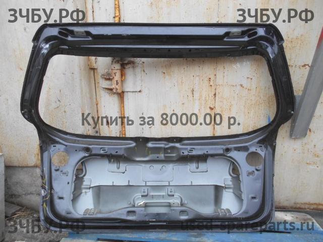 Volkswagen Passat B6 Дверь багажника
