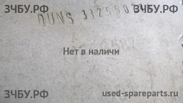 Opel Astra J Бампер задний