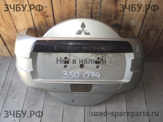 Mitsubishi Pajero/Montero 4 Колпак запасного колеса