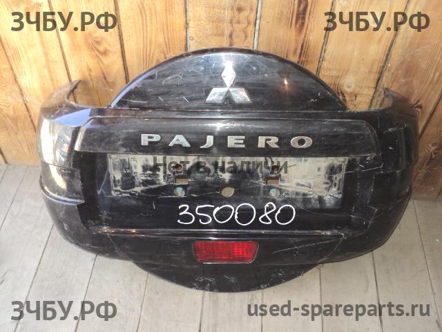 Mitsubishi Pajero/Montero 4 Колпак запасного колеса