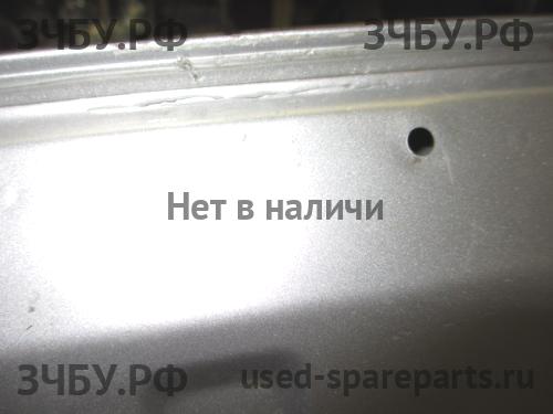 Toyota RAV 4 (3) Капот