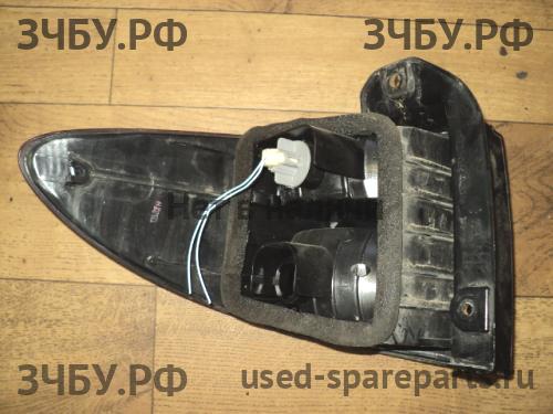 Toyota Previa 2 Фонарь правый