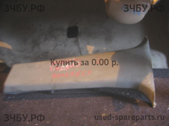 Mitsubishi Galant 8 (EA, EC) Накладка стойки средней левой