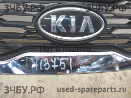 KIA Ceed 1 Решетка радиатора