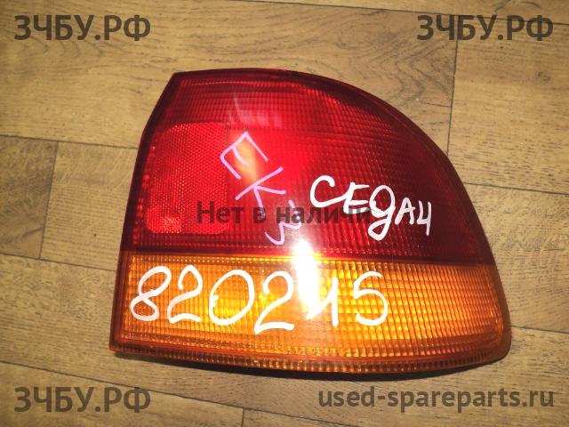Honda Civic 6 Фонарь правый