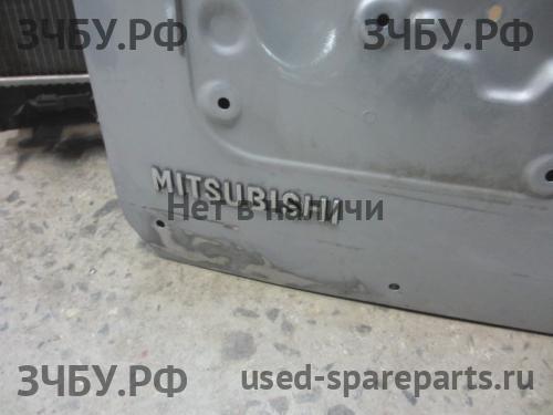 Mitsubishi Pajero/Montero 4 Дверь багажника