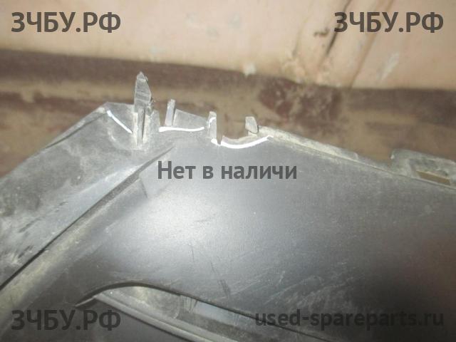 Citroen C4 (2) Решетка радиатора