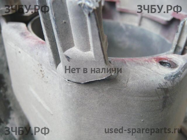 Suzuki SX4 (1) Бампер передний