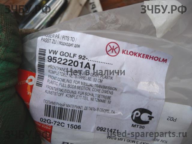 Volkswagen Golf 3 Панель передняя (телевизор)