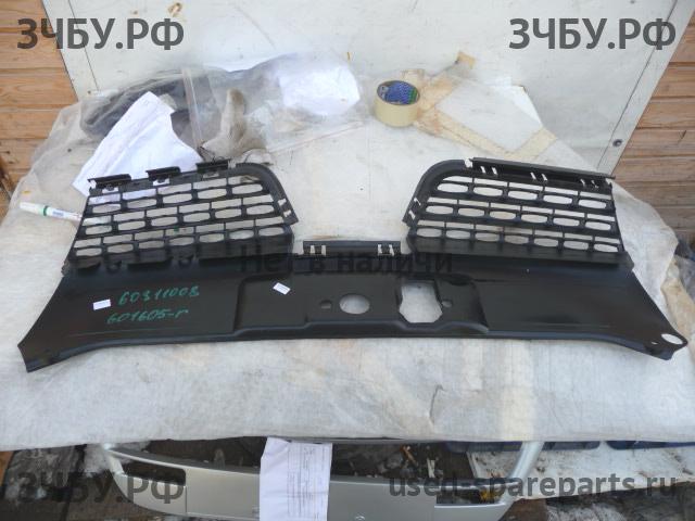 Renault Clio 2/Simbol 1 Решетка радиатора
