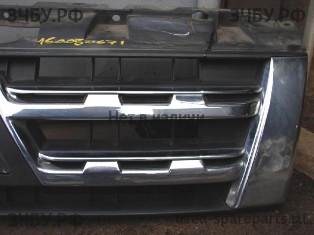 Mitsubishi Pajero/Montero 4 Решетка радиатора