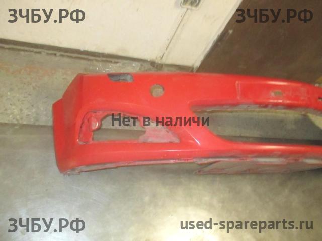 Opel Astra H Бампер передний