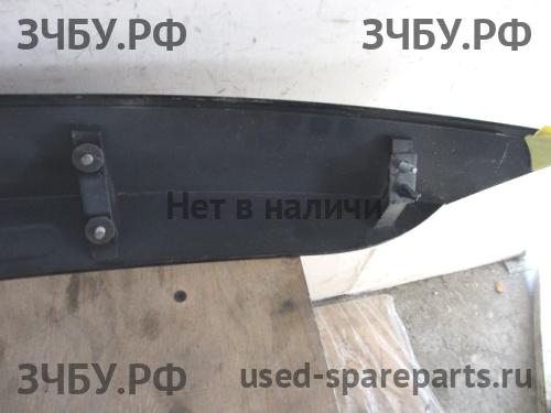 Ford Focus 3 Накладка на дверь багажника