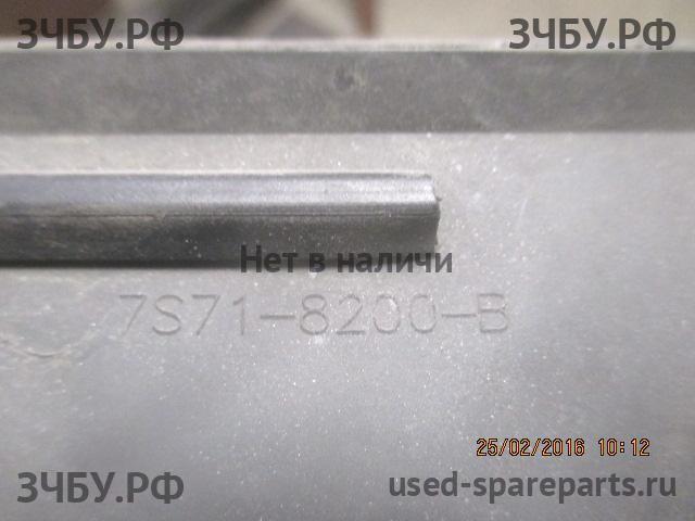 Ford Mondeo 4 Решетка радиатора