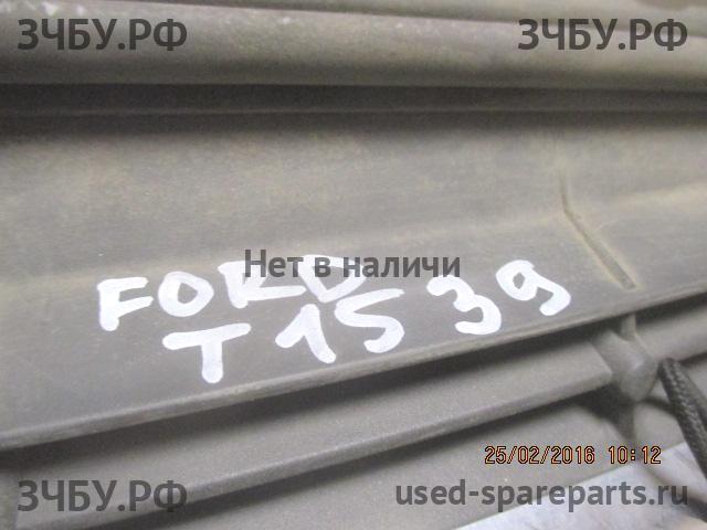 Ford Mondeo 4 Решетка радиатора