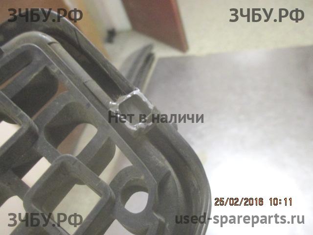 Ford Fusion Решетка радиатора