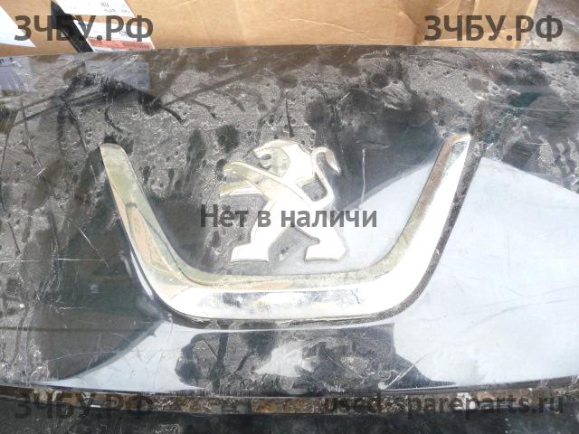 Peugeot 408 Бампер передний