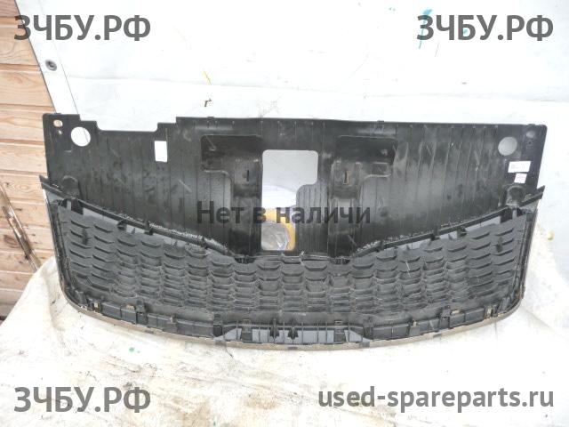 KIA Rio 3 Решетка радиатора
