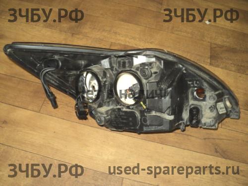 Ford Focus 2 (рестайлинг) Фара левая
