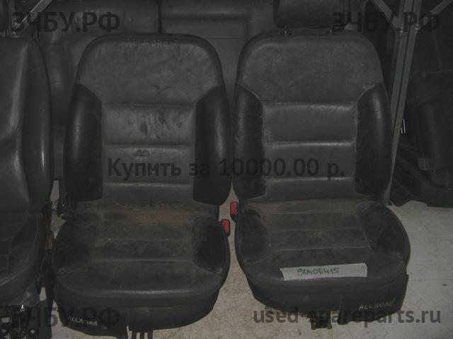 Audi Allroad quattro (1) [4BH C5] Сиденья (комплект)