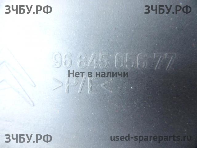 Citroen C4 (1) Бампер передний