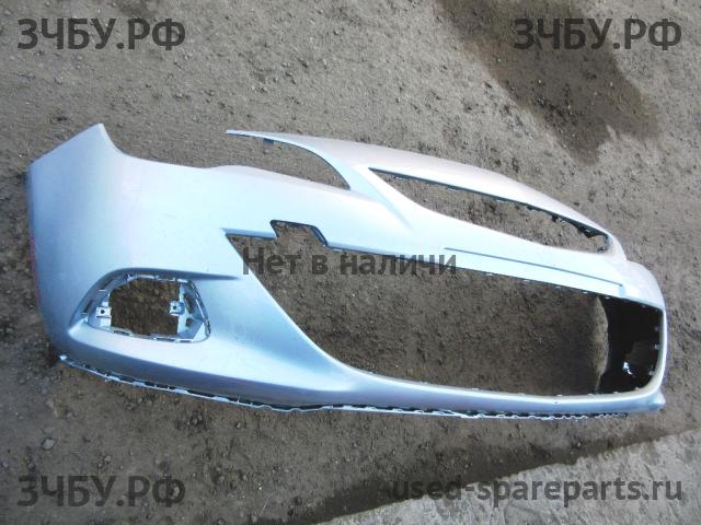 Opel Astra J Бампер передний