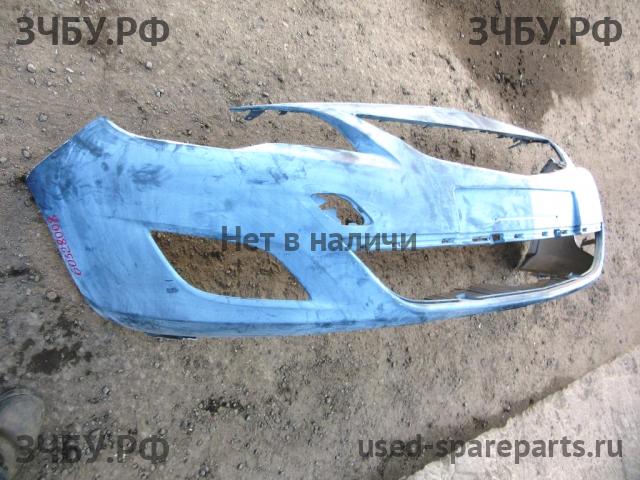 Opel Astra J Бампер передний