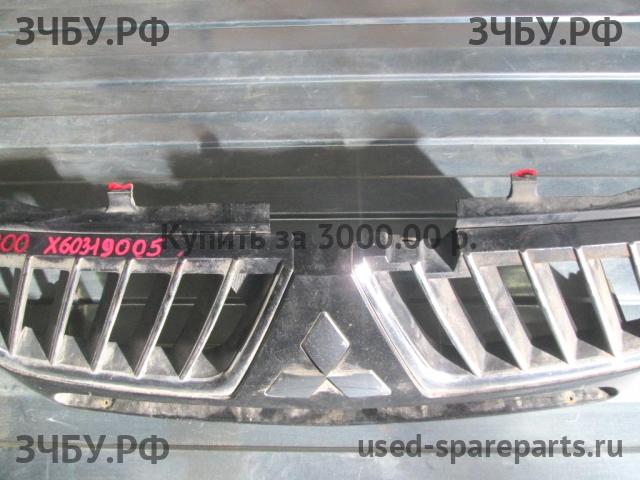 Mitsubishi L200 (3)[K6;K7] Решетка радиатора