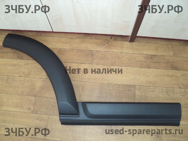 Land Rover Discovery 3 Молдинг двери задней правой
