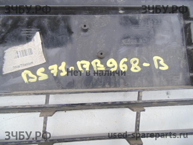 Ford Mondeo 4 Решетка в бампер