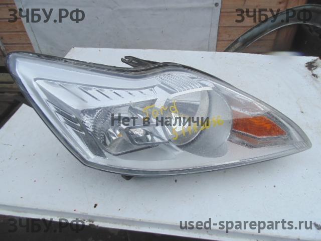 Ford Focus 2 Фара правая