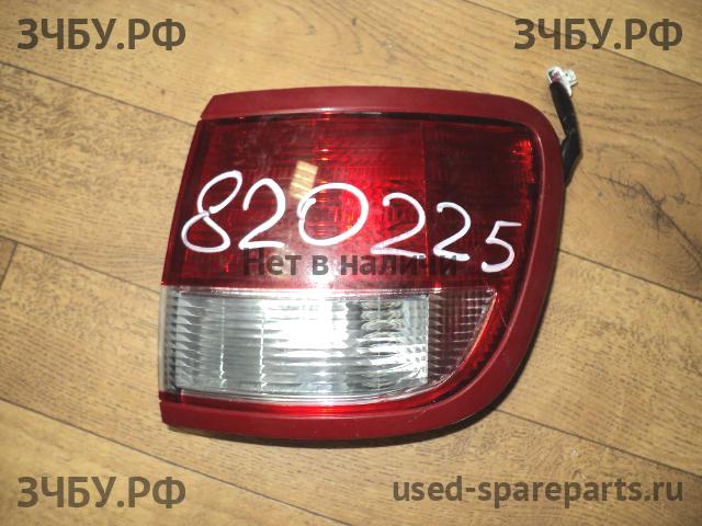 Nissan Avenir/Expert 2 (W11) Фонарь правый