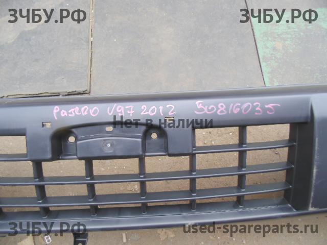 Mitsubishi Pajero/Montero 4 Бампер передний