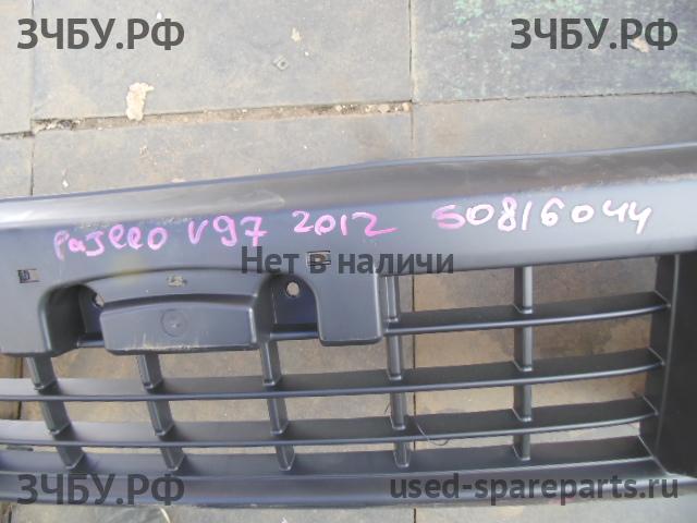 Mitsubishi Pajero/Montero 4 Бампер передний