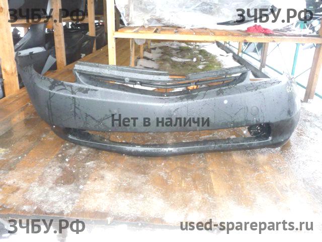 Toyota Prius (NHW20) Бампер передний