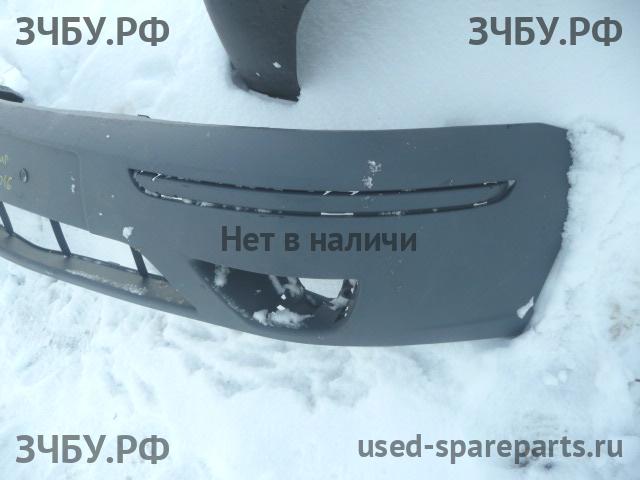 Ford Focus 1 Бампер передний