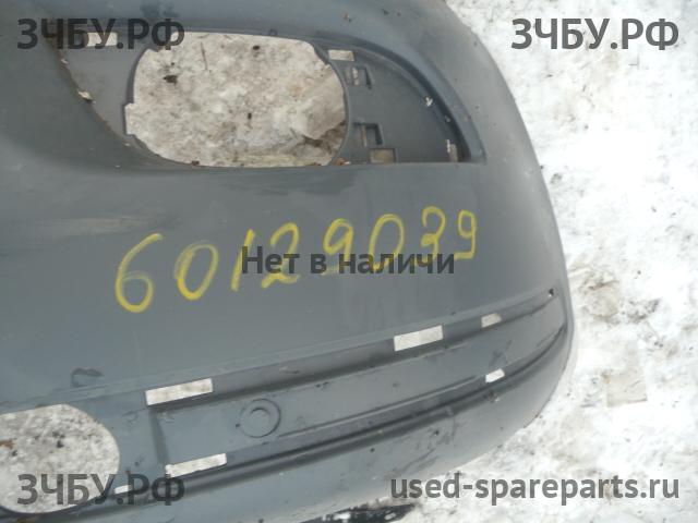 Toyota Yaris 1 Бампер передний