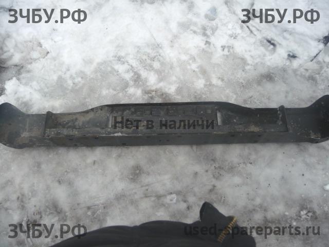 Toyota Hi Lux (3) Pick Up Бампер задний