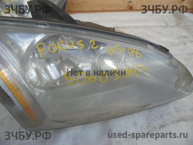 Ford Focus 2 Фара правая