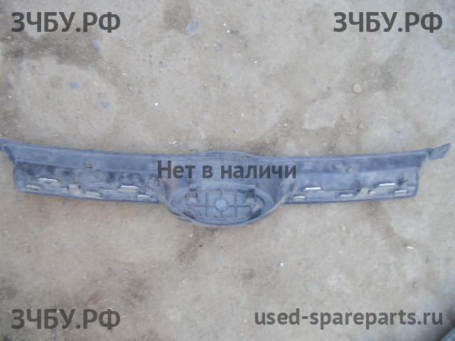 Ford Focus 3 Решетка радиатора