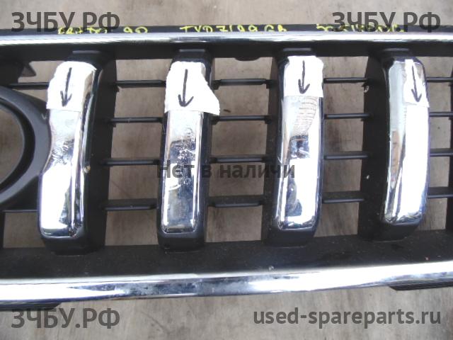 Toyota Land Cruiser 90 (PRADO) Решетка радиатора