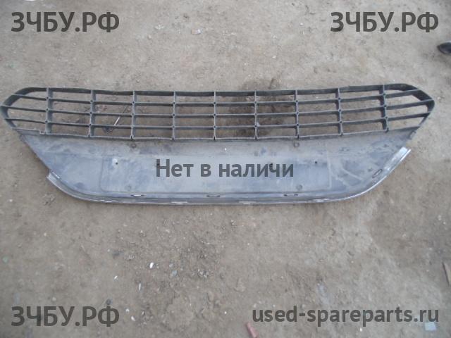Ford Focus 2 Решетка в бампер