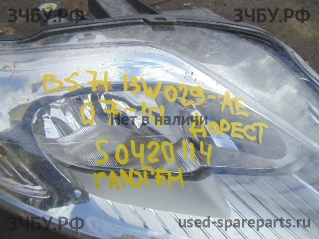 Ford Mondeo 4 Фара правая