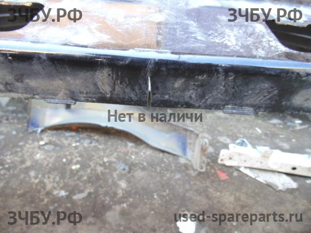 Toyota RAV 4 (3) Бампер передний