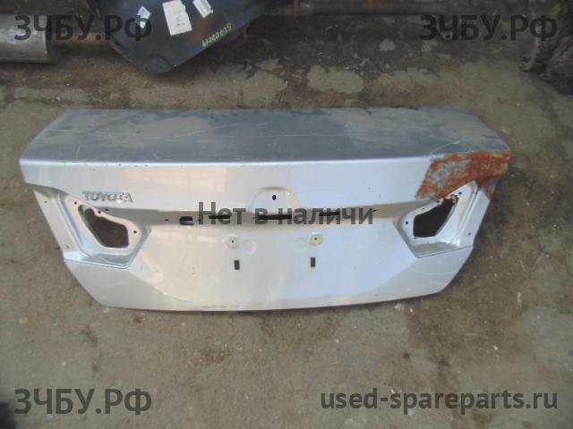 Toyota Camry 7 (V50) Крышка багажника