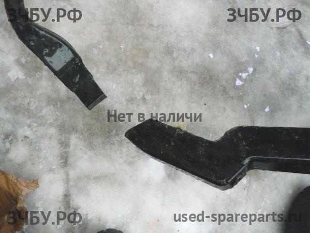 Hyundai Santa Fe 2 (CM) Панель передняя (телевизор)