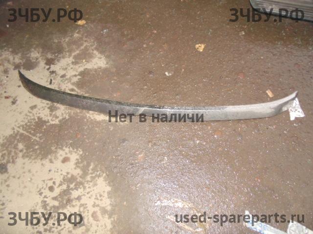 Toyota Camry 7 (V50) Молдинг капота