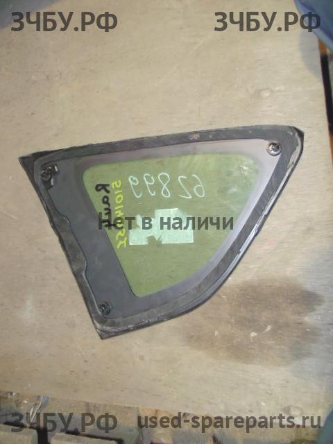 Toyota RAV 4 (3) Стекло кузовное глухое правое