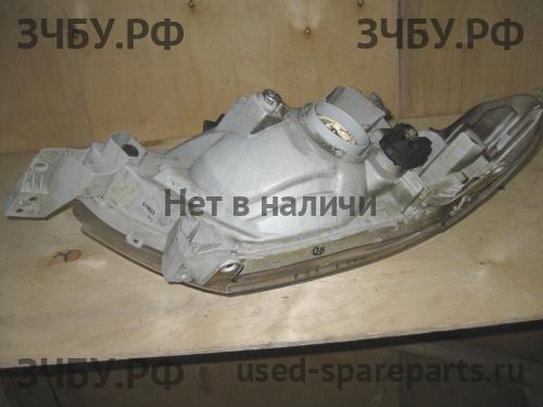 Toyota Hi Lux (3) Pick Up Фара левая